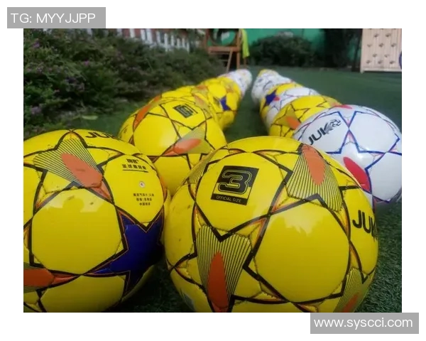 镜头捕捉：五大联赛赛场小动作引发热议